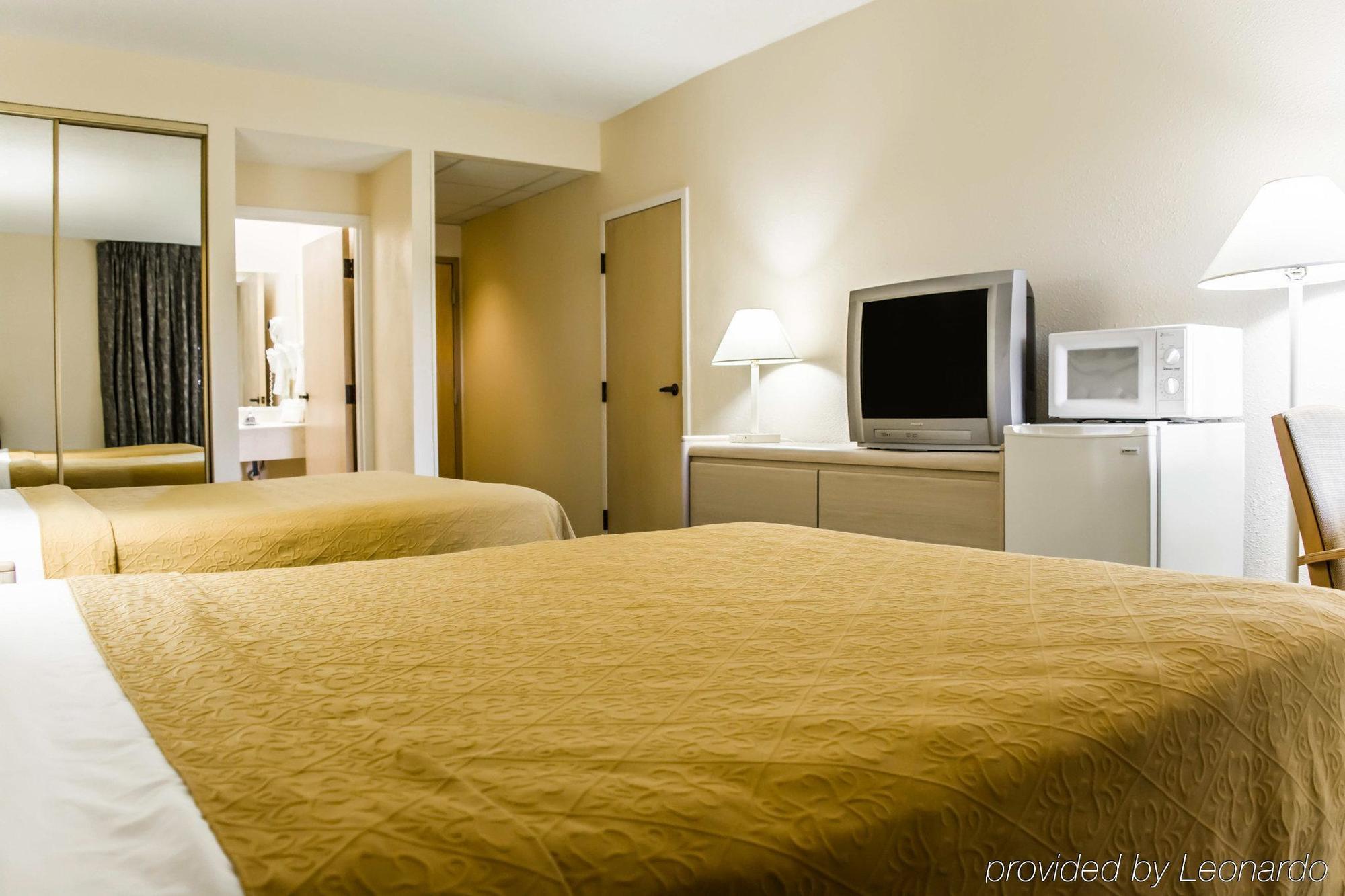 Quality Inn And Suites Golf Resort Golden Gate Exterior foto