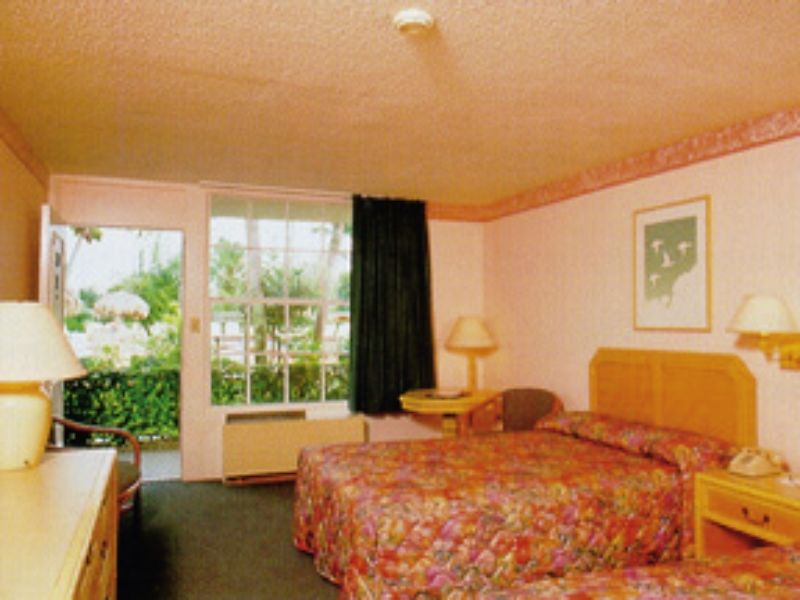 Quality Inn And Suites Golf Resort Golden Gate Exterior foto