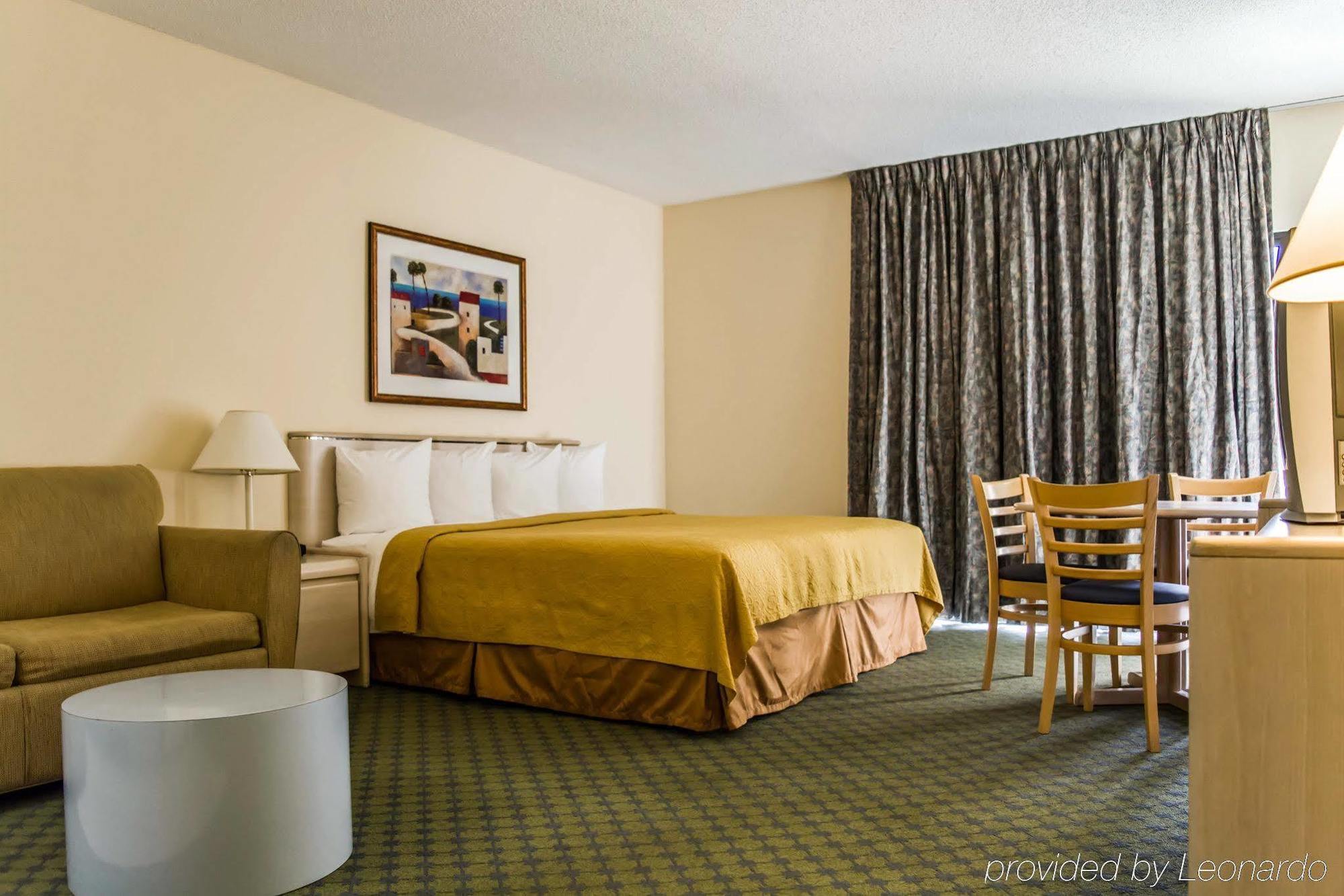 Quality Inn And Suites Golf Resort Golden Gate Exterior foto