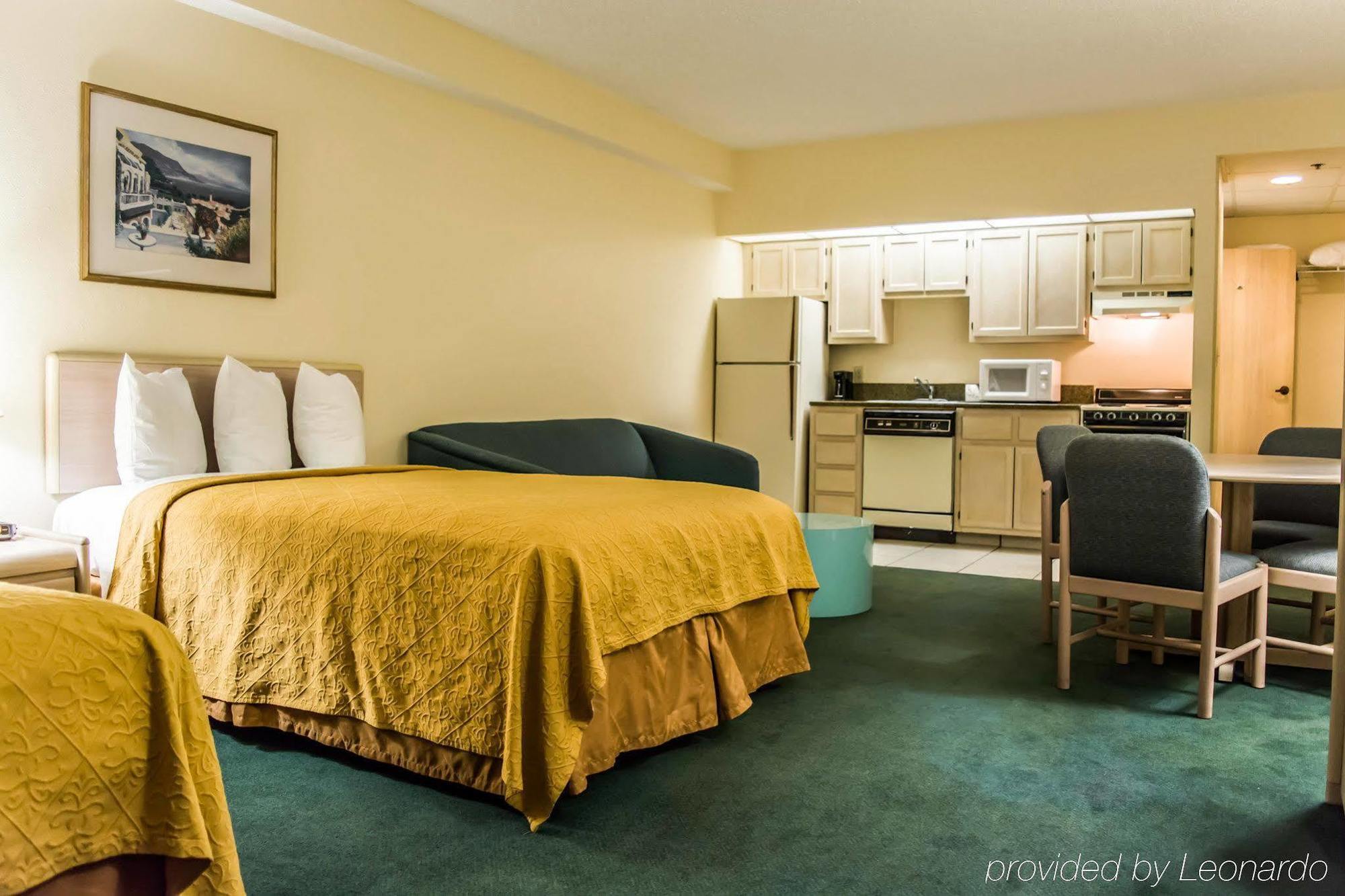 Quality Inn And Suites Golf Resort Golden Gate Exterior foto