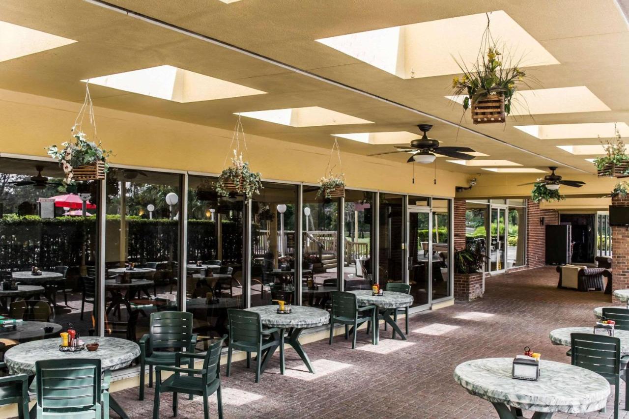 Quality Inn And Suites Golf Resort Golden Gate Exterior foto